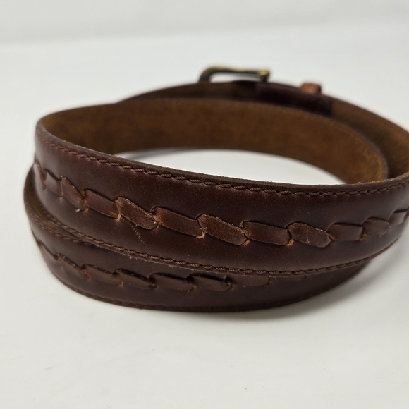 EDDIE BAUER BROWN LEATHER BELT BRASS BUCKLE TWISTED STITCHES MEN SIZE 36 WESTERN - Picture 2 of 15